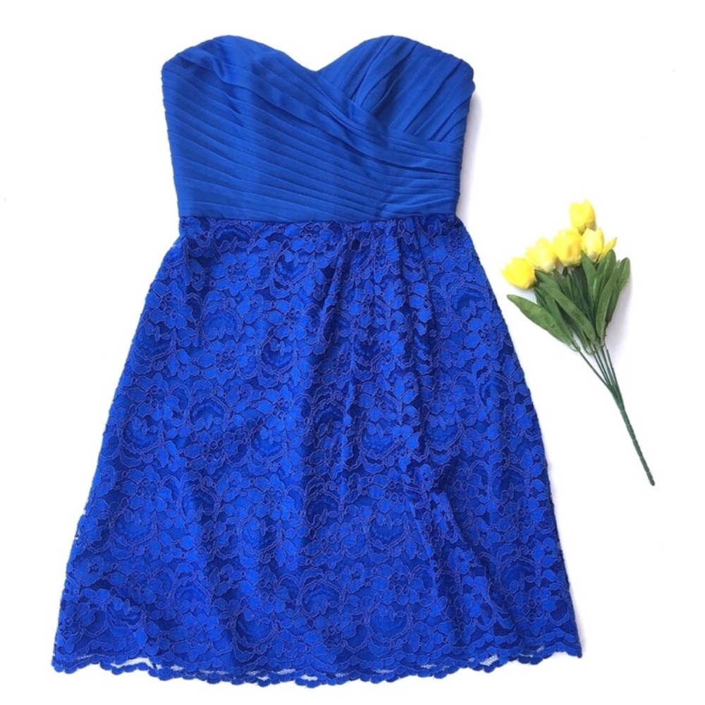 DAVID’S BRIDAL STRAPLESS LACE DRESS